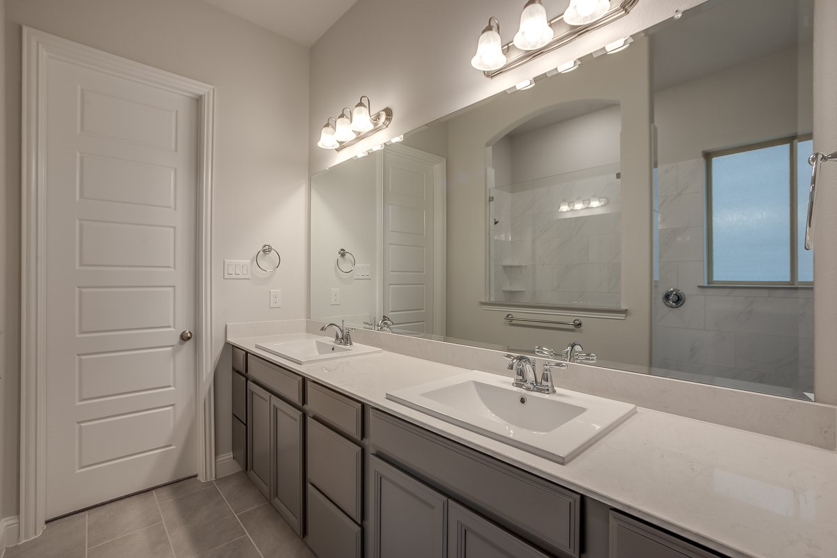 8744 Treeline Parkway Justin TX 76247