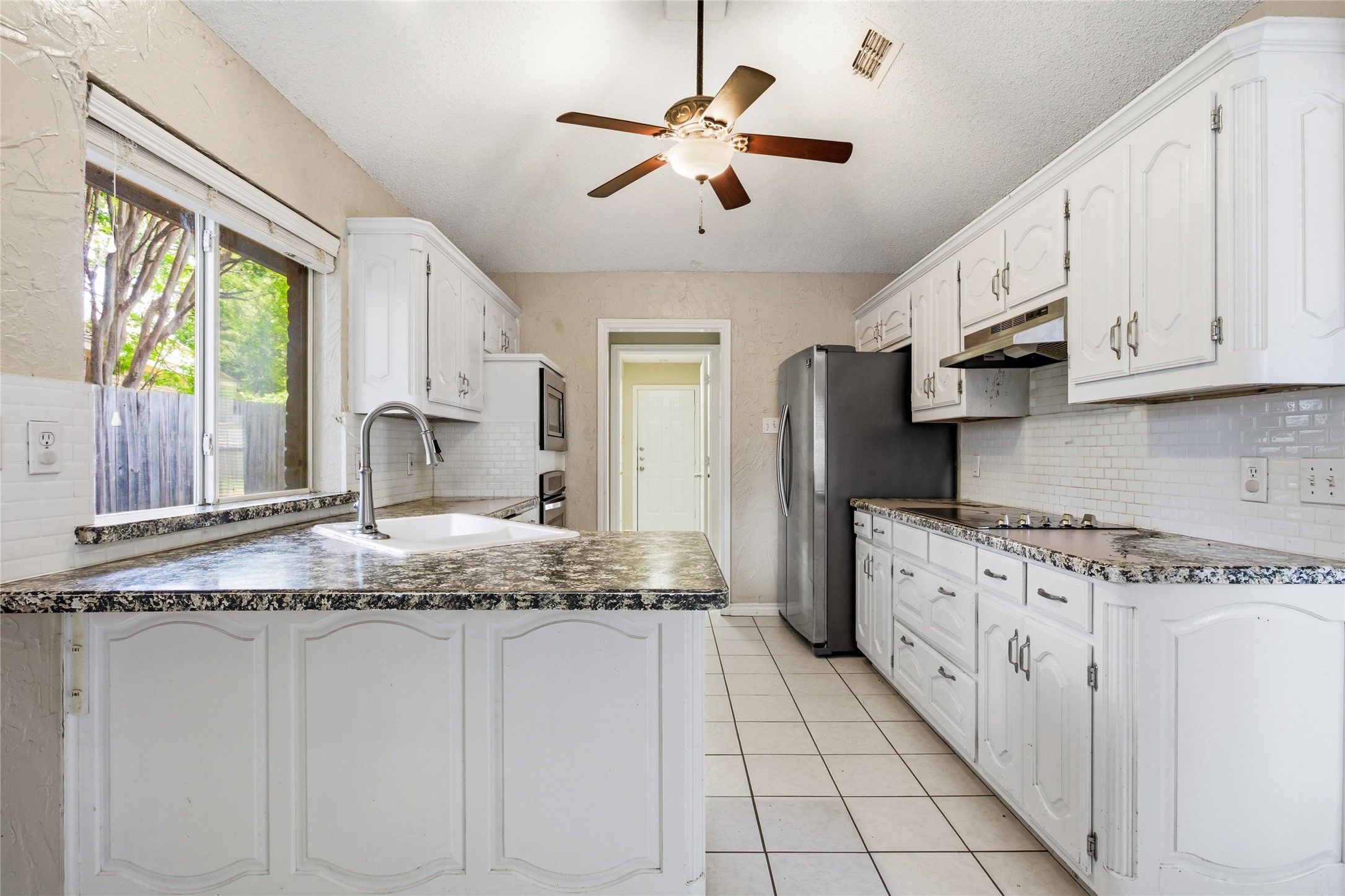 3812 Gentle Springs Drive Arlington TX 76001