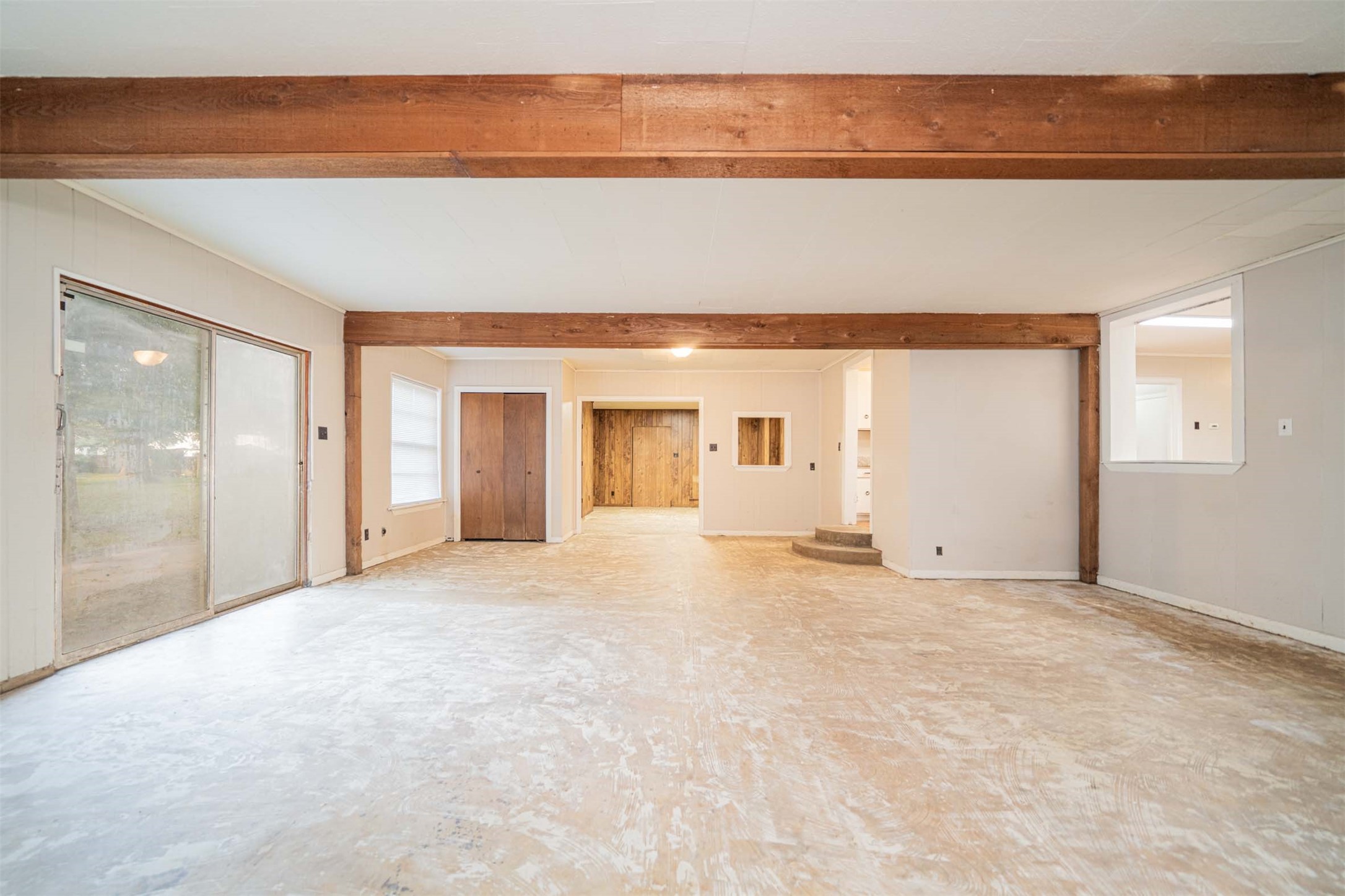 203 E Groves Street Big Sandy TX 75755