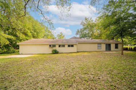 203 E Groves Street Big Sandy TX 75755