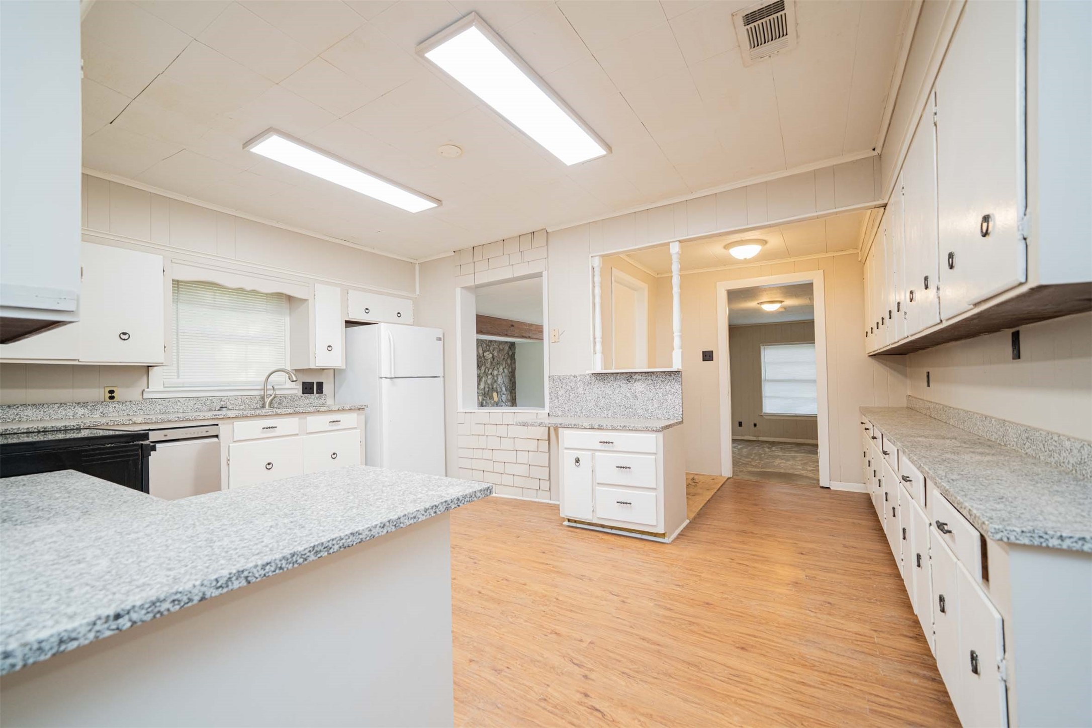 203 E Groves Street Big Sandy TX 75755