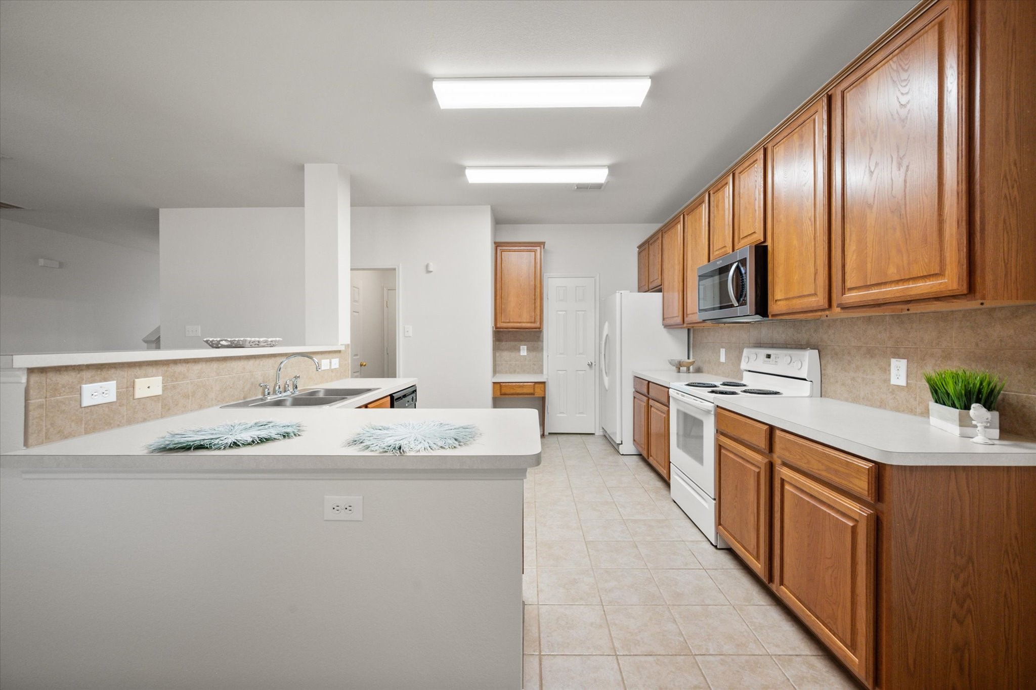 505 Boronia Road Arlington TX 76002