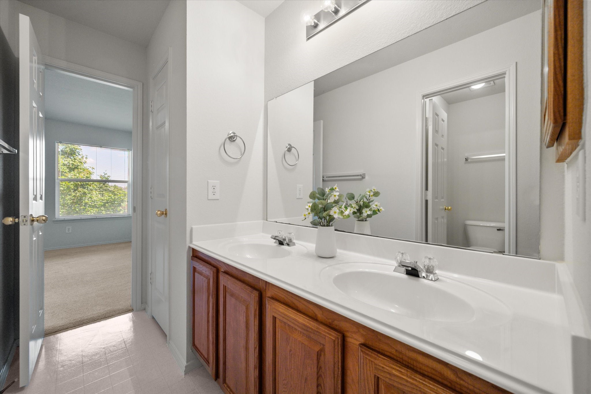 505 Boronia Road Arlington TX 76002