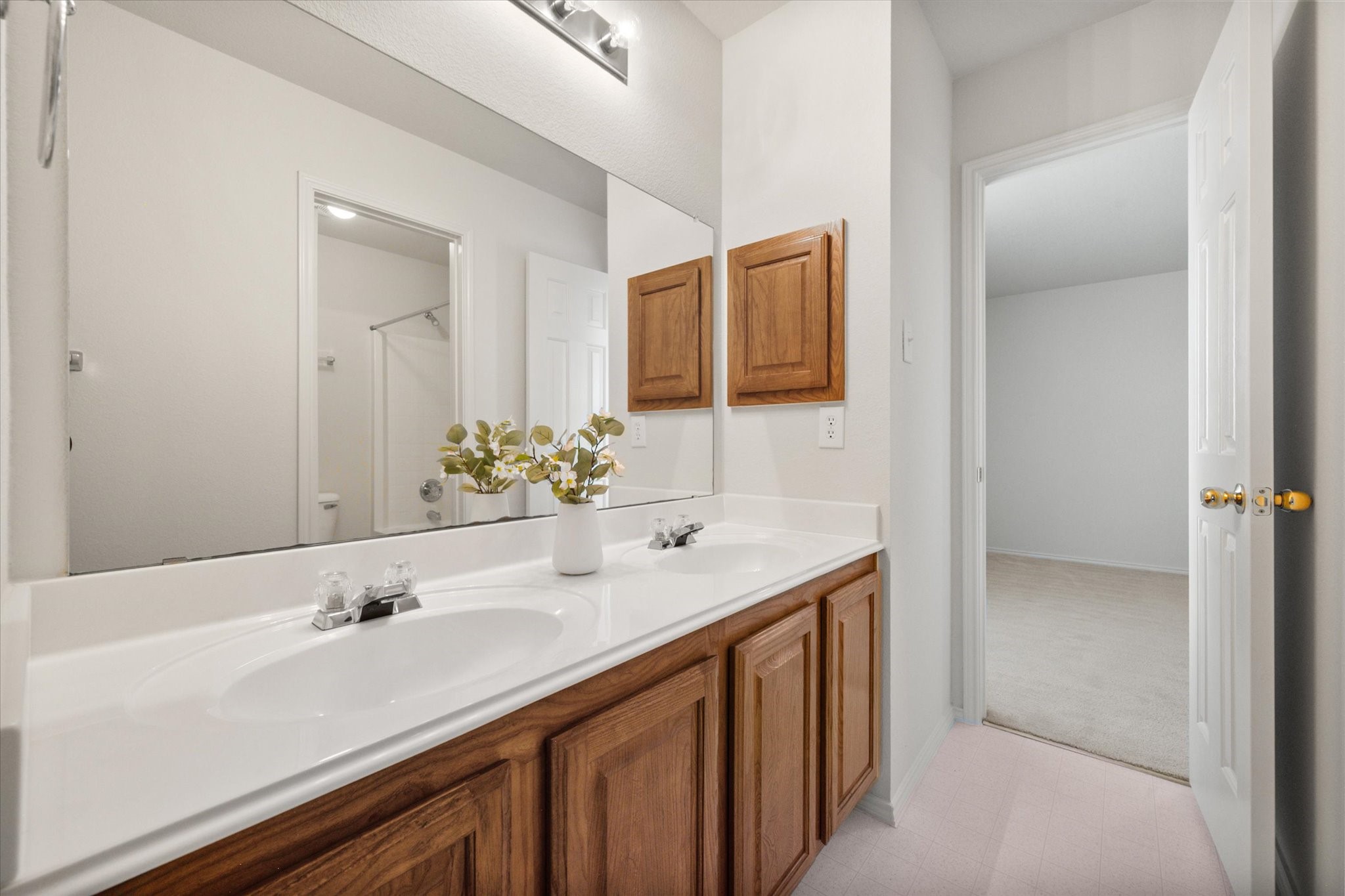 505 Boronia Road Arlington TX 76002
