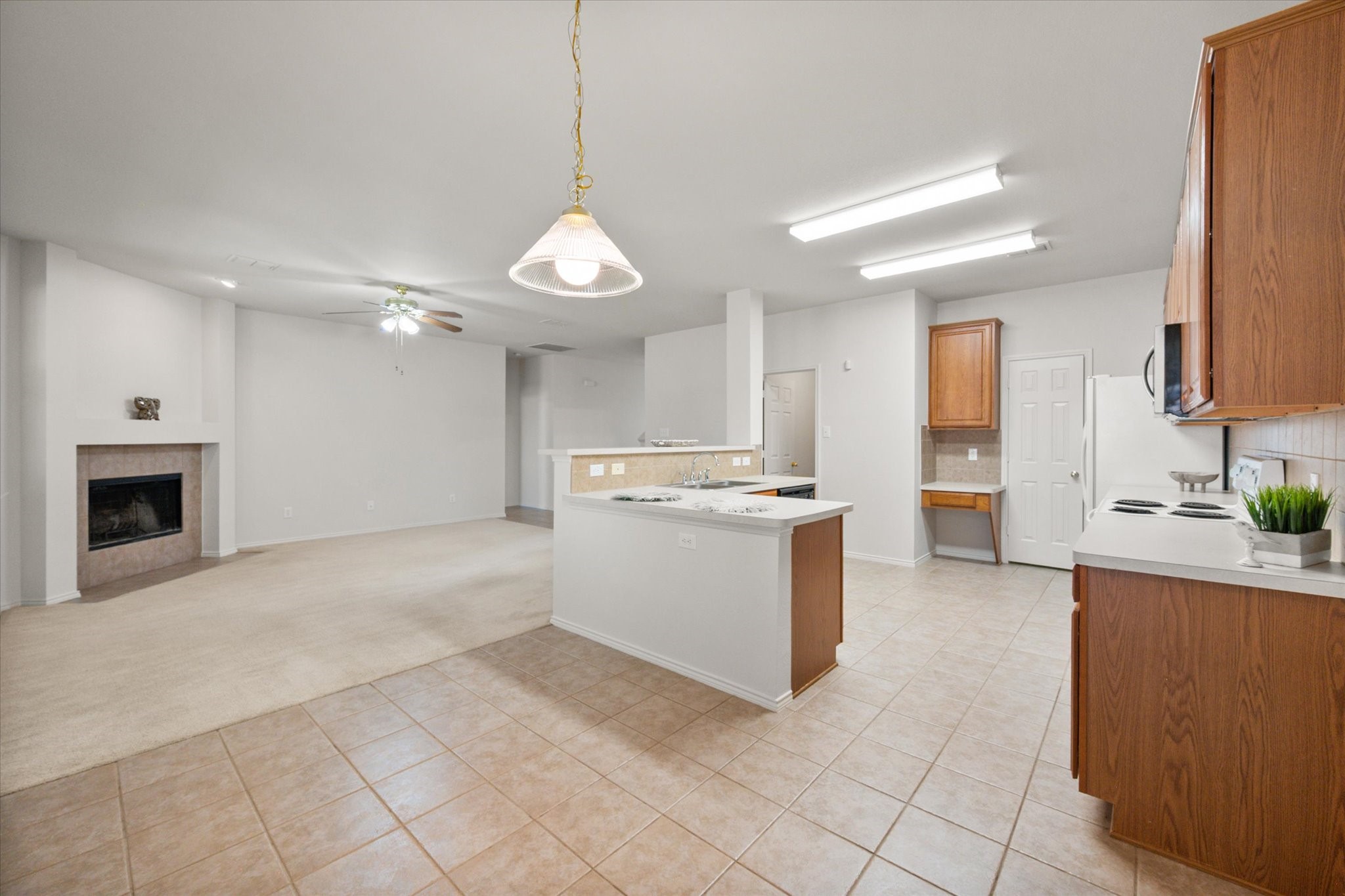 505 Boronia Road Arlington TX 76002