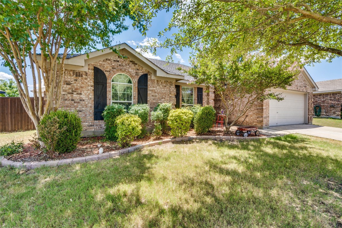 105 Sierra Drive Waxahachie TX 75167