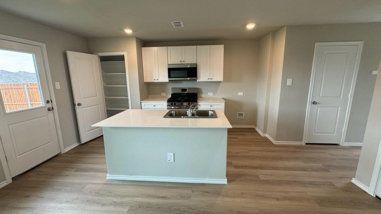 5545 Flannel Lane Denton TX 76249