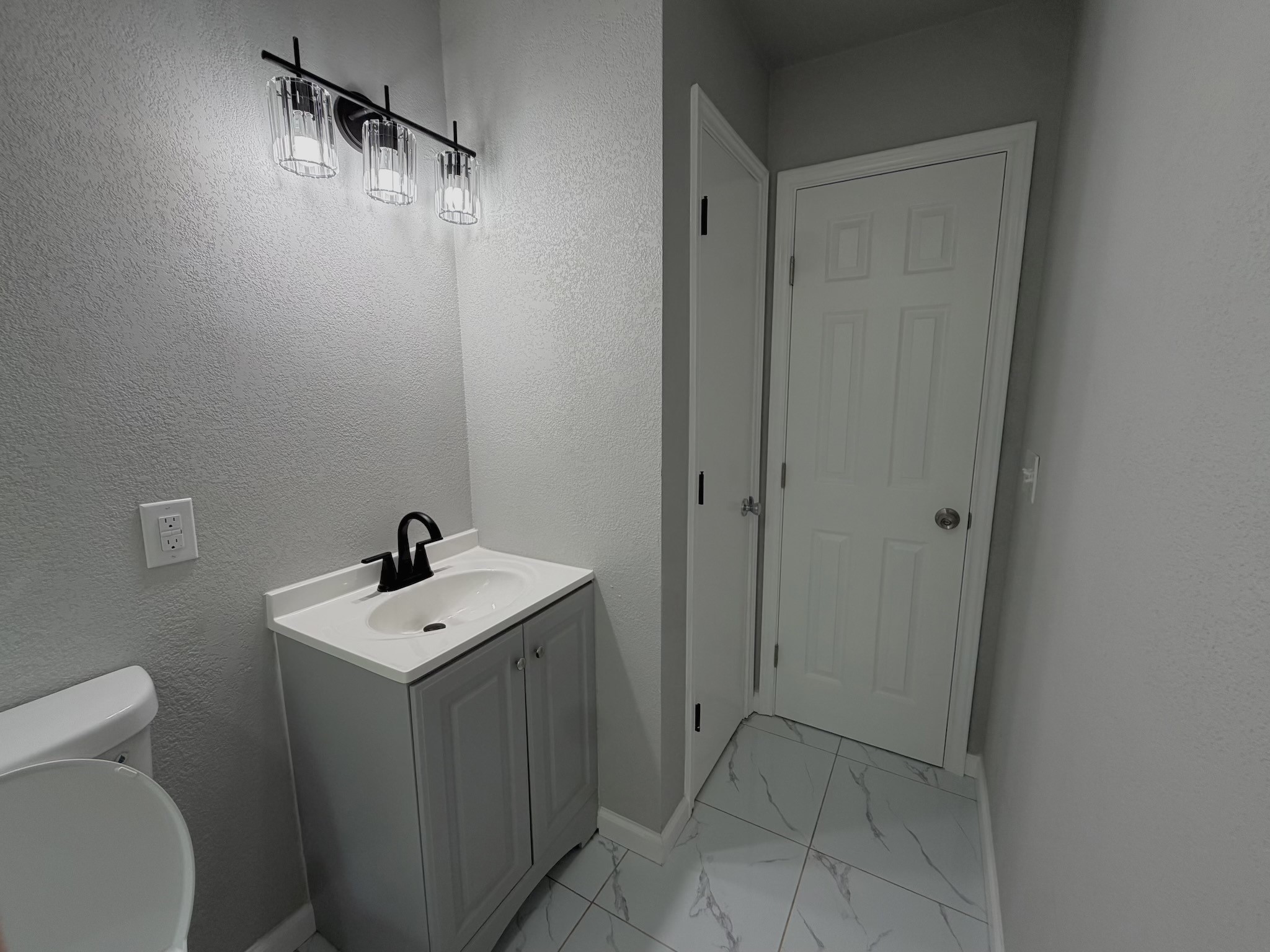 628 W 3rd Street Burkburnett TX 76354