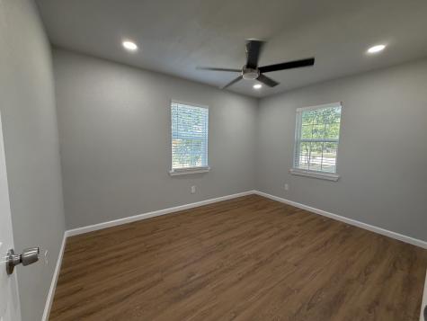 628 W 3rd Street Burkburnett TX 76354