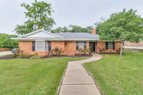 2900 Mimosa Drive Sherman TX 75092