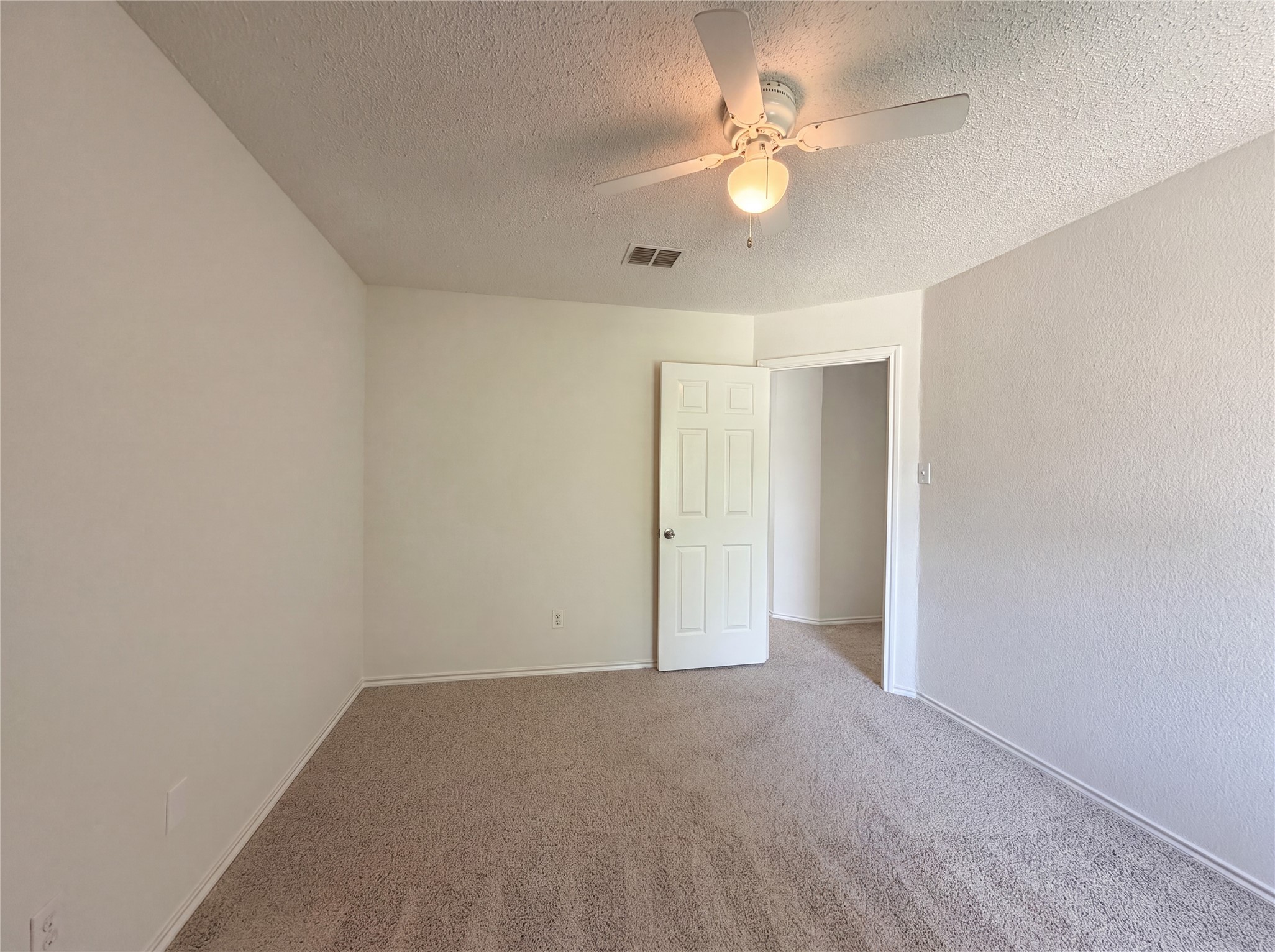 2320 Bantry Lane Arlington TX 76002