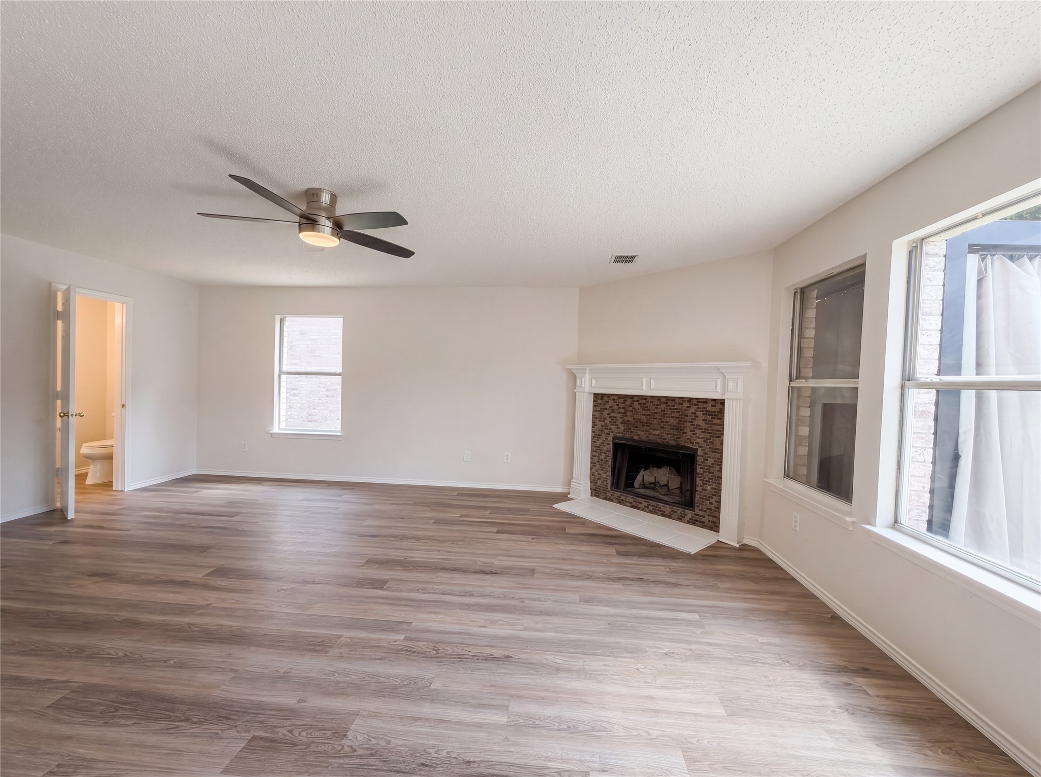2320 Bantry Lane Arlington TX 76002
