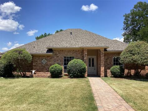 1909 Royal Crest Drive Garland TX 75043