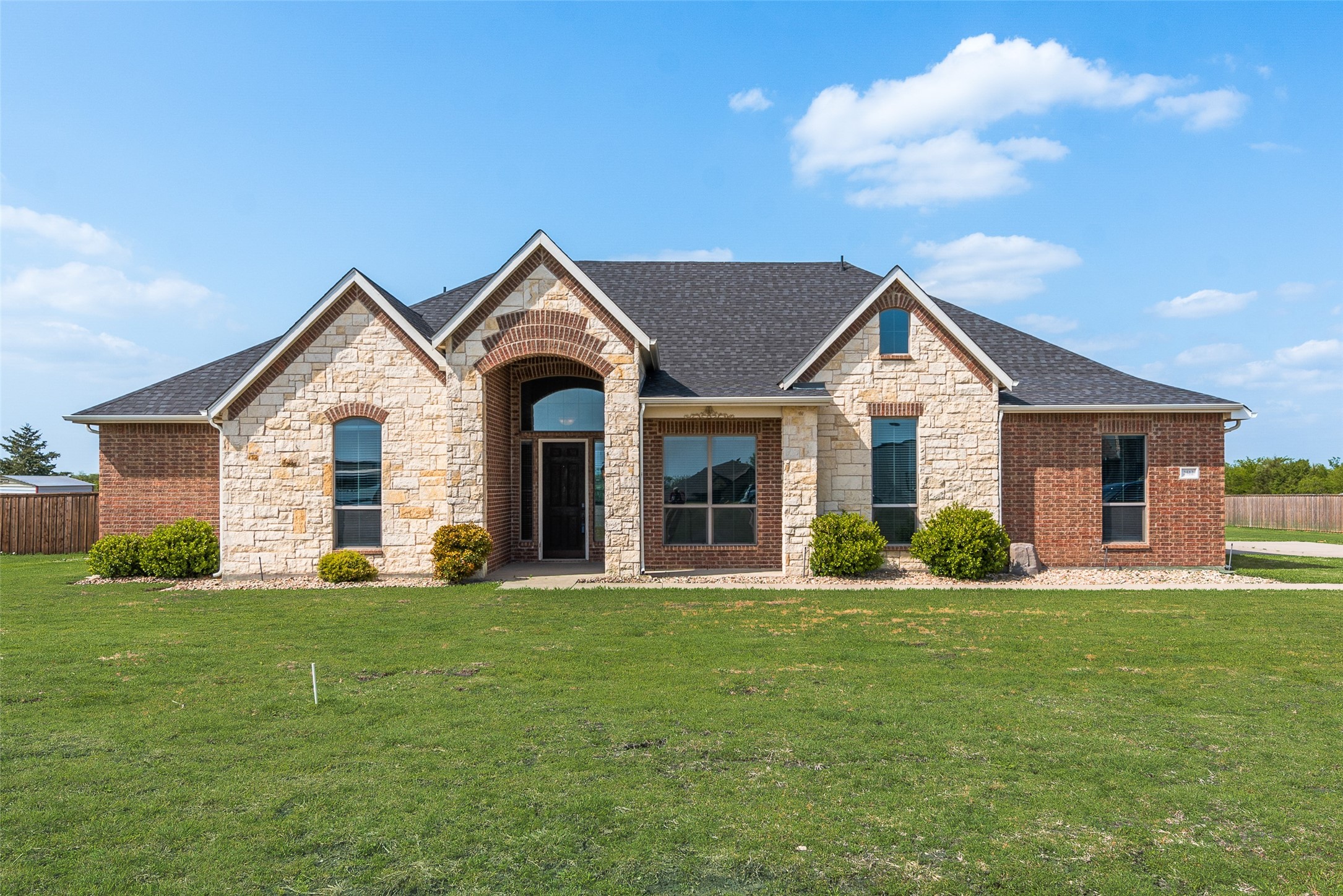 2512 Isabella Way Royse City TX 75189