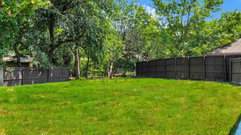 1202 Quail Hollow Drive Garland TX 75043