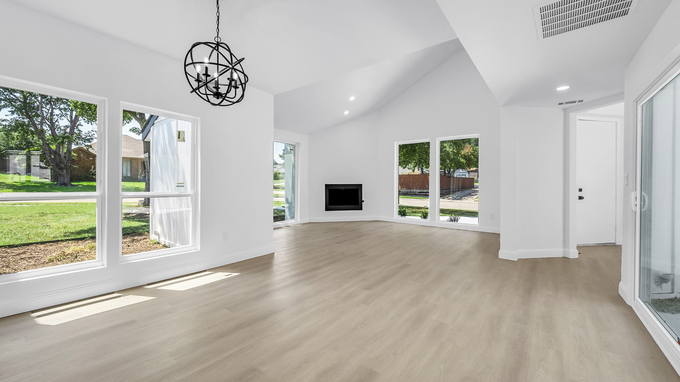 1202 Quail Hollow Drive Garland TX 75043