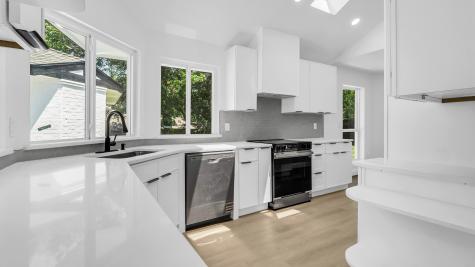 1202 Quail Hollow Drive Garland TX 75043