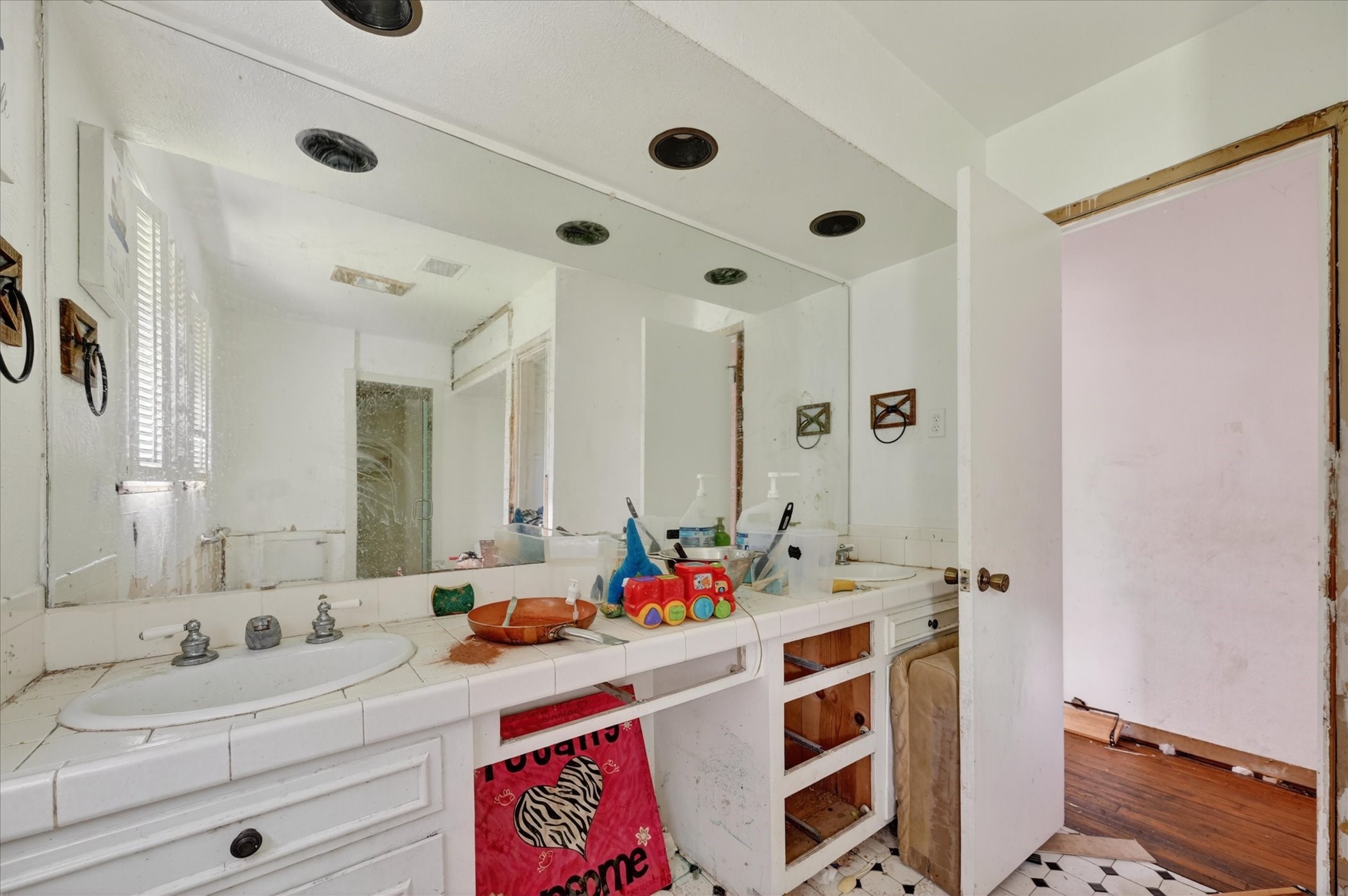 1148 Rock Creek Drive Garland TX 75040
