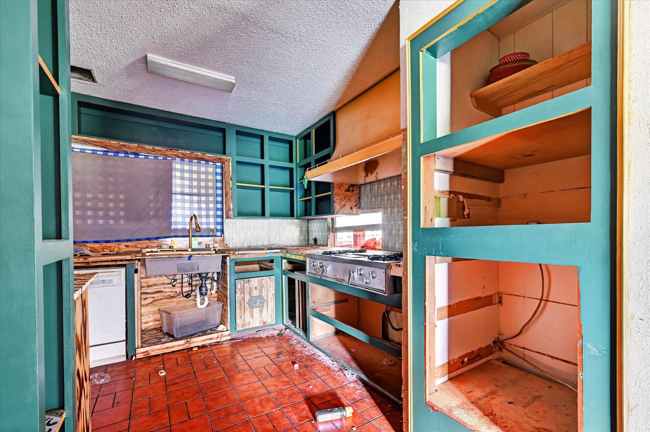 1148 Rock Creek Drive Garland TX 75040