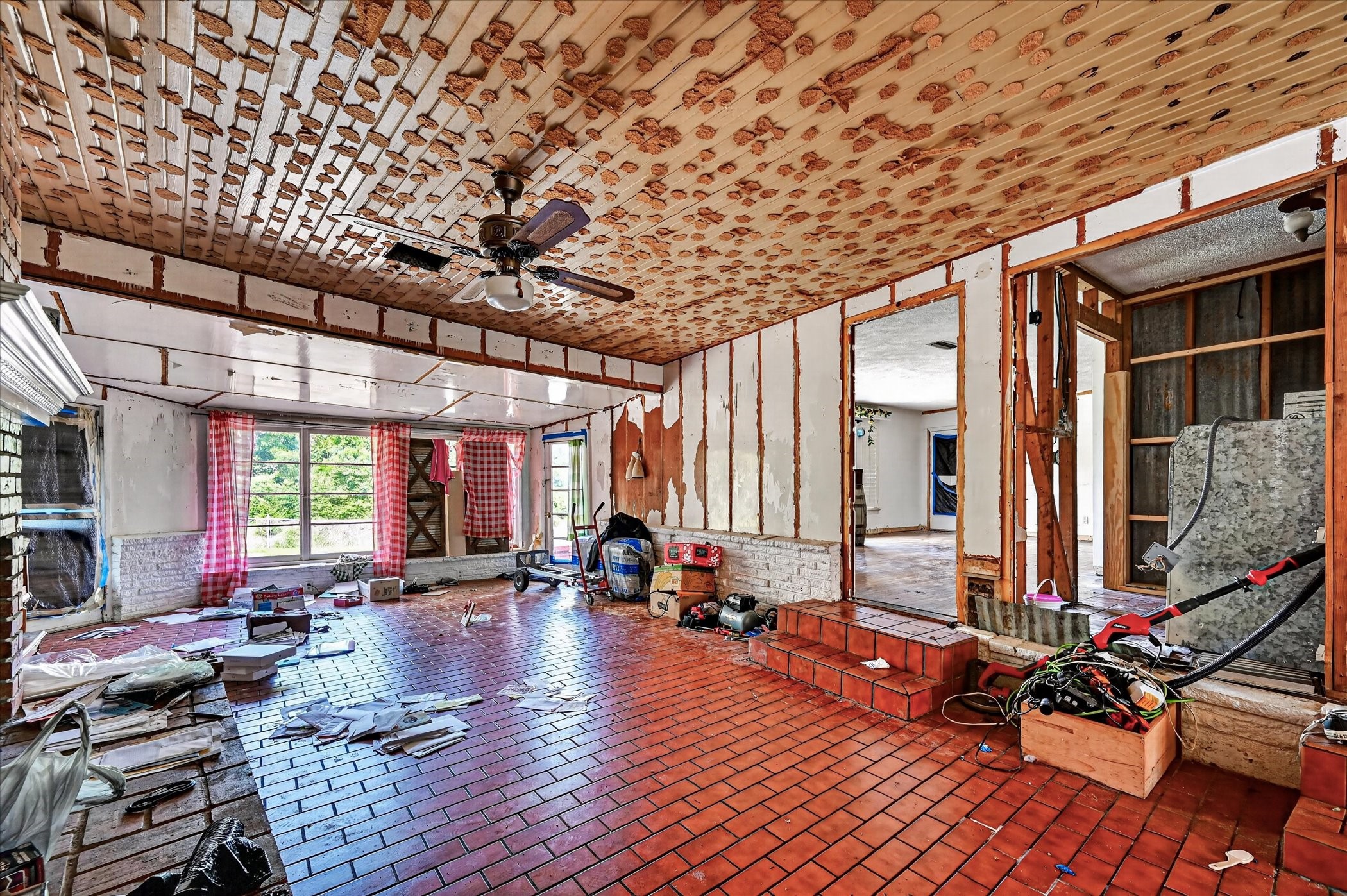 1148 Rock Creek Drive Garland TX 75040