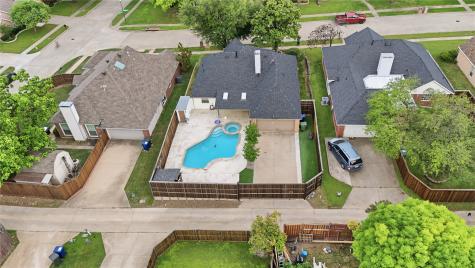 2317 Edinburgh Way Garland TX 75040