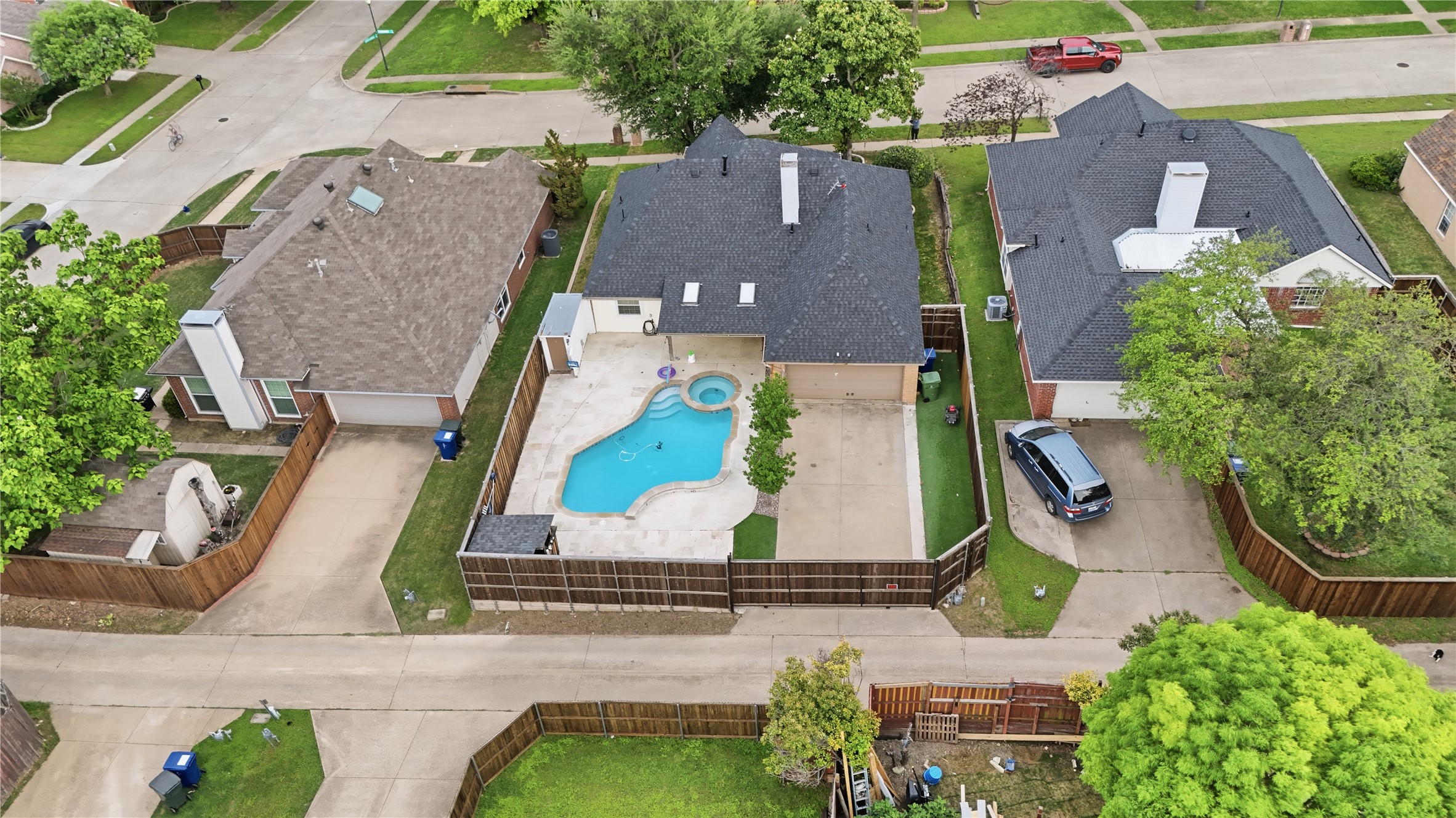 2317 Edinburgh Way Garland TX 75040