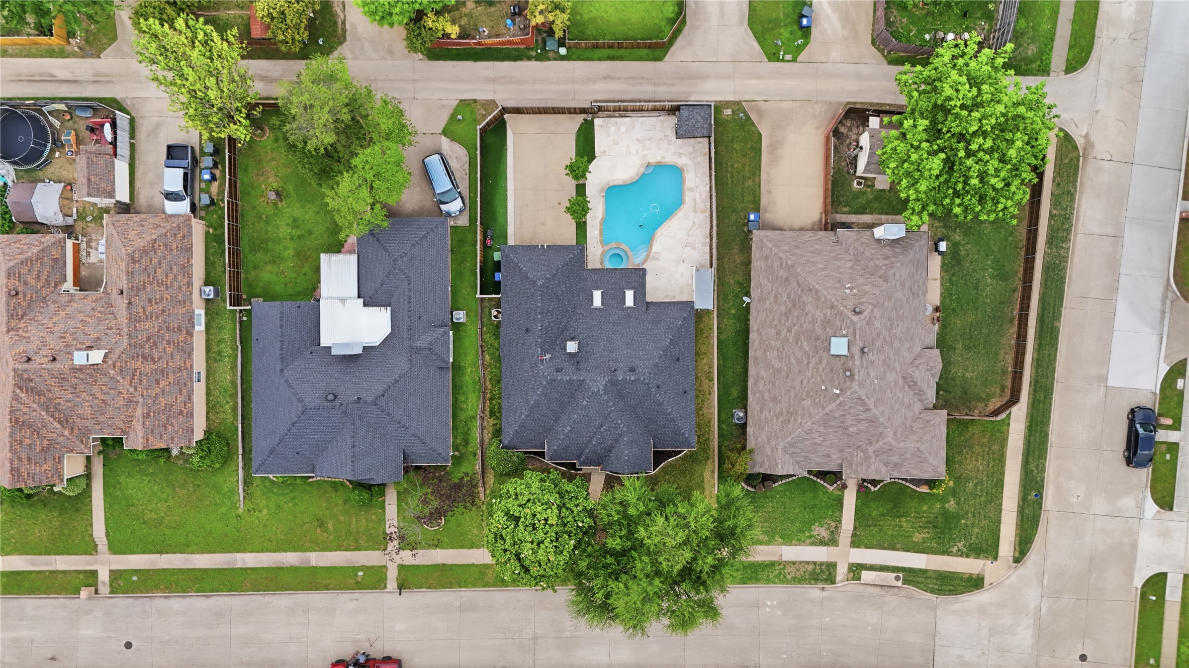 2317 Edinburgh Way Garland TX 75040