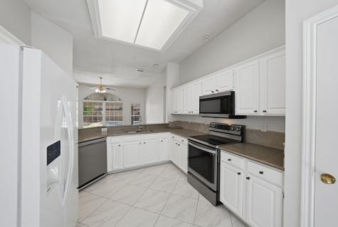 2317 Edinburgh Way Garland TX 75040