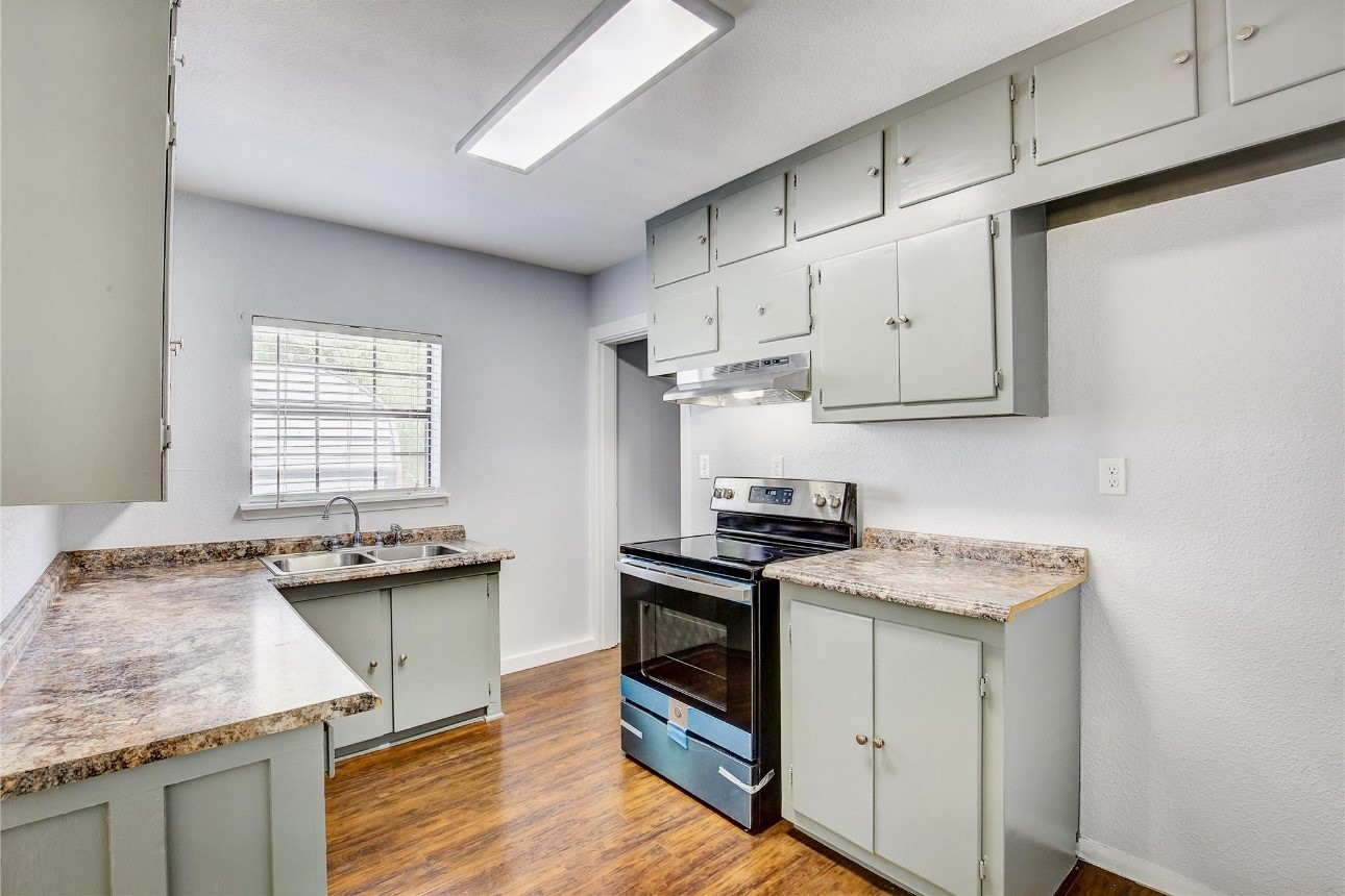 708 N Us Highway 69 Celeste TX 75423