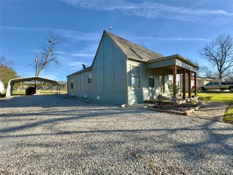 708 N Us Highway 69 Celeste TX 75423