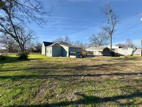 708 N Us Highway 69 Celeste TX 75423