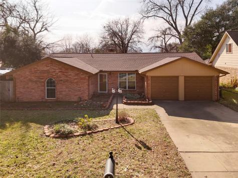 1702 Westover Drive Arlington TX 76015