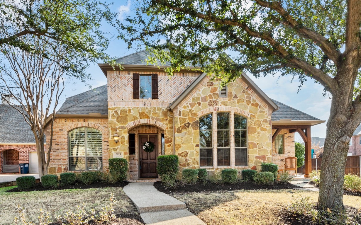 909 Laguna Trail Keller TX 76248