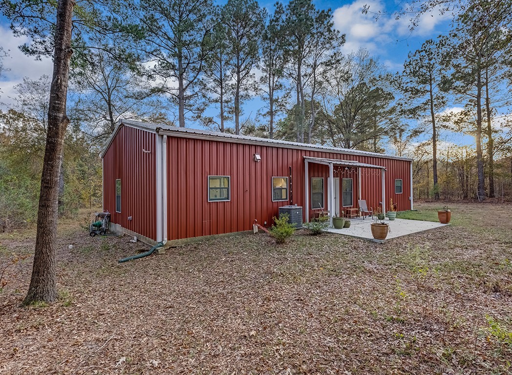 129 County Road 1239 Maud TX 75567