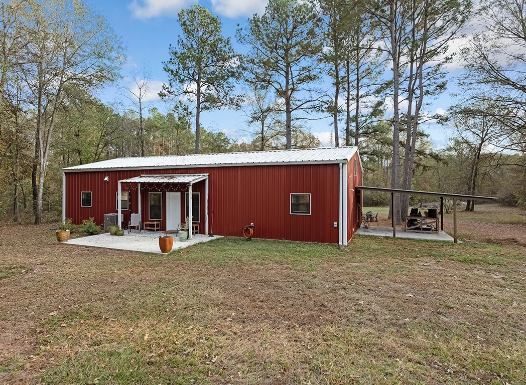 129 County Road 1239 Maud TX 75567