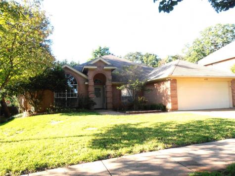 6108 Pennsylvania Avenue Arlington TX 76017