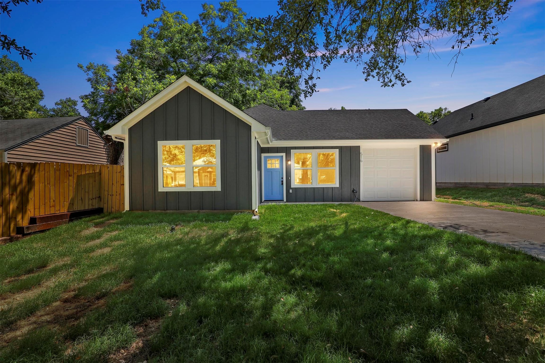516 E Heron Street Denison TX 75021