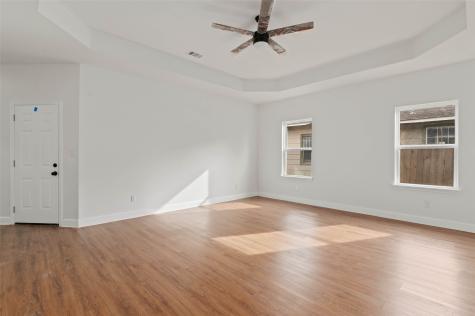805 Ritchey Street Gainesville TX 76240