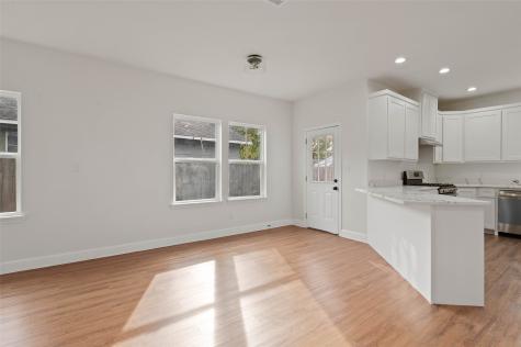805 Ritchey Street Gainesville TX 76240