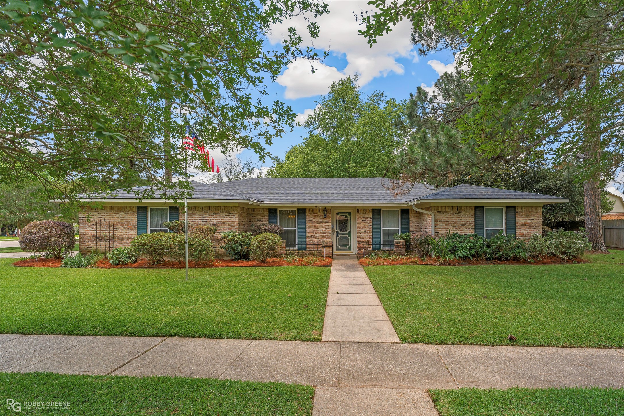 1810 Pluto Drive Bossier City LA 71112