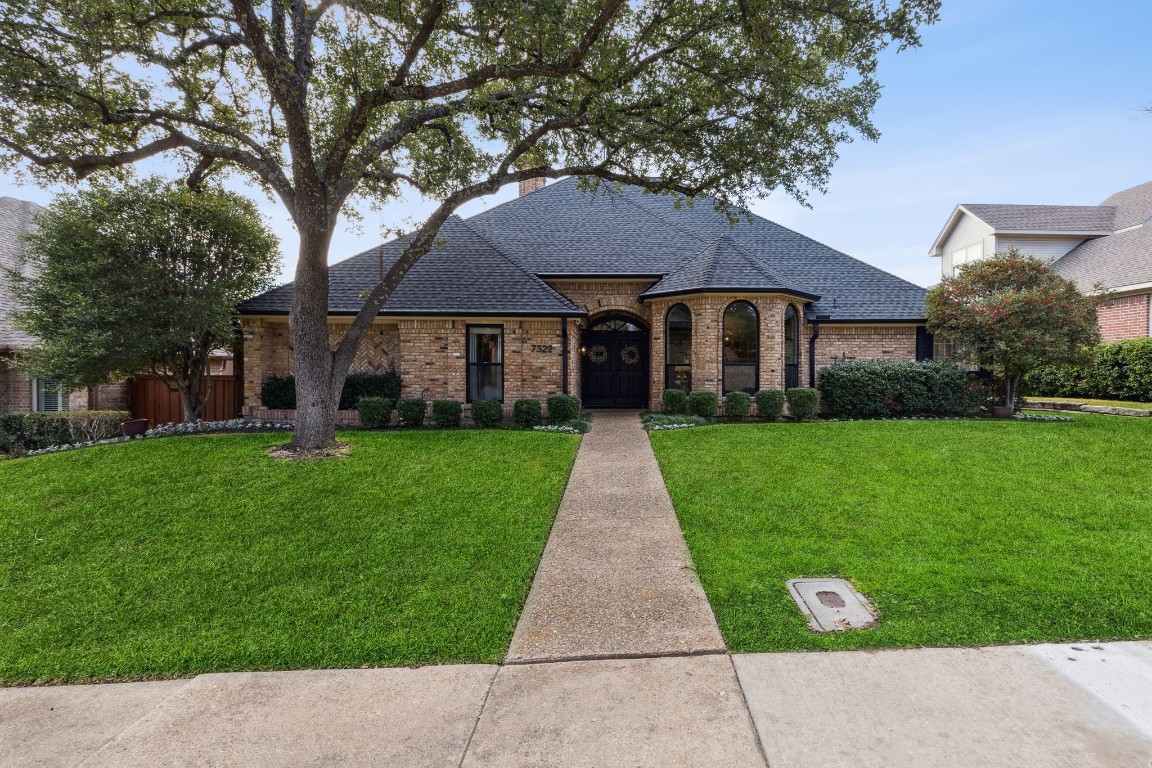 7322 Craigshire Avenue Dallas TX 75231