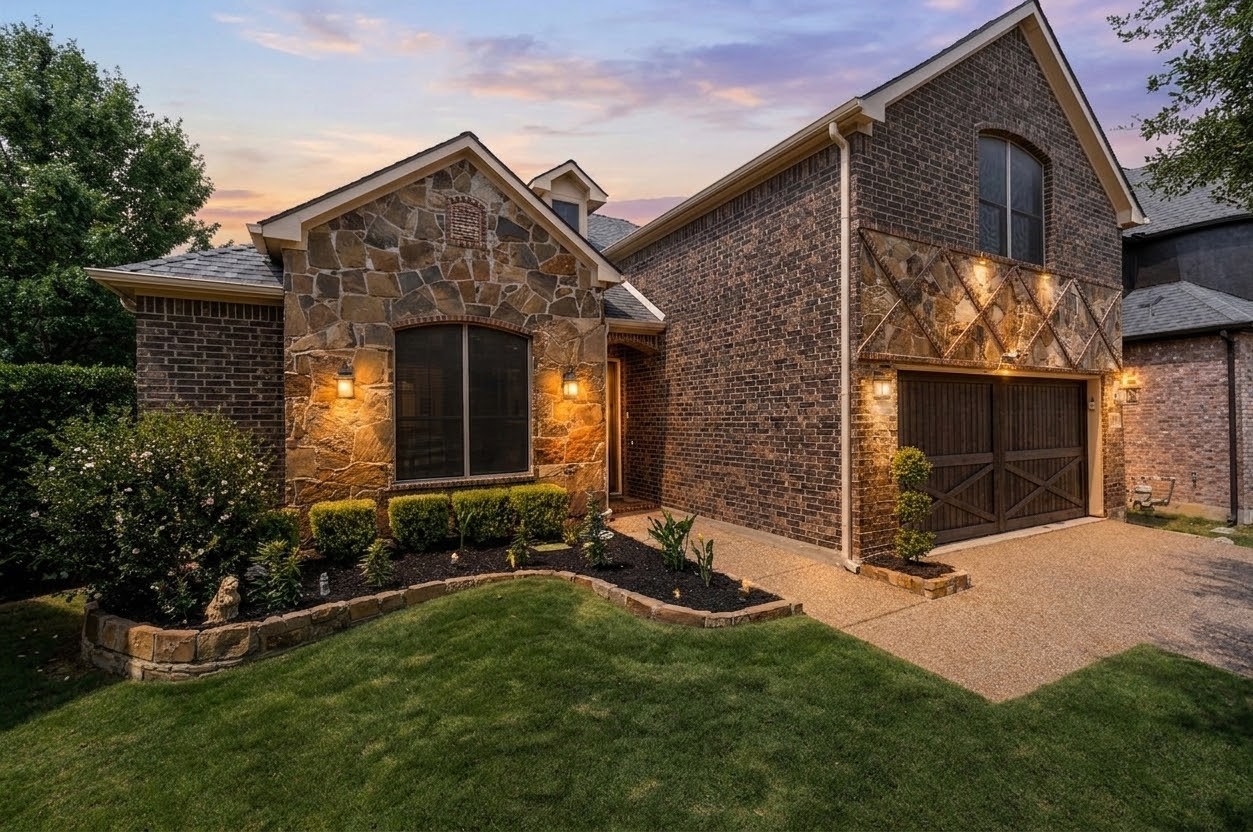 8421 La Fontaine Drive North Richland Hills TX 76182