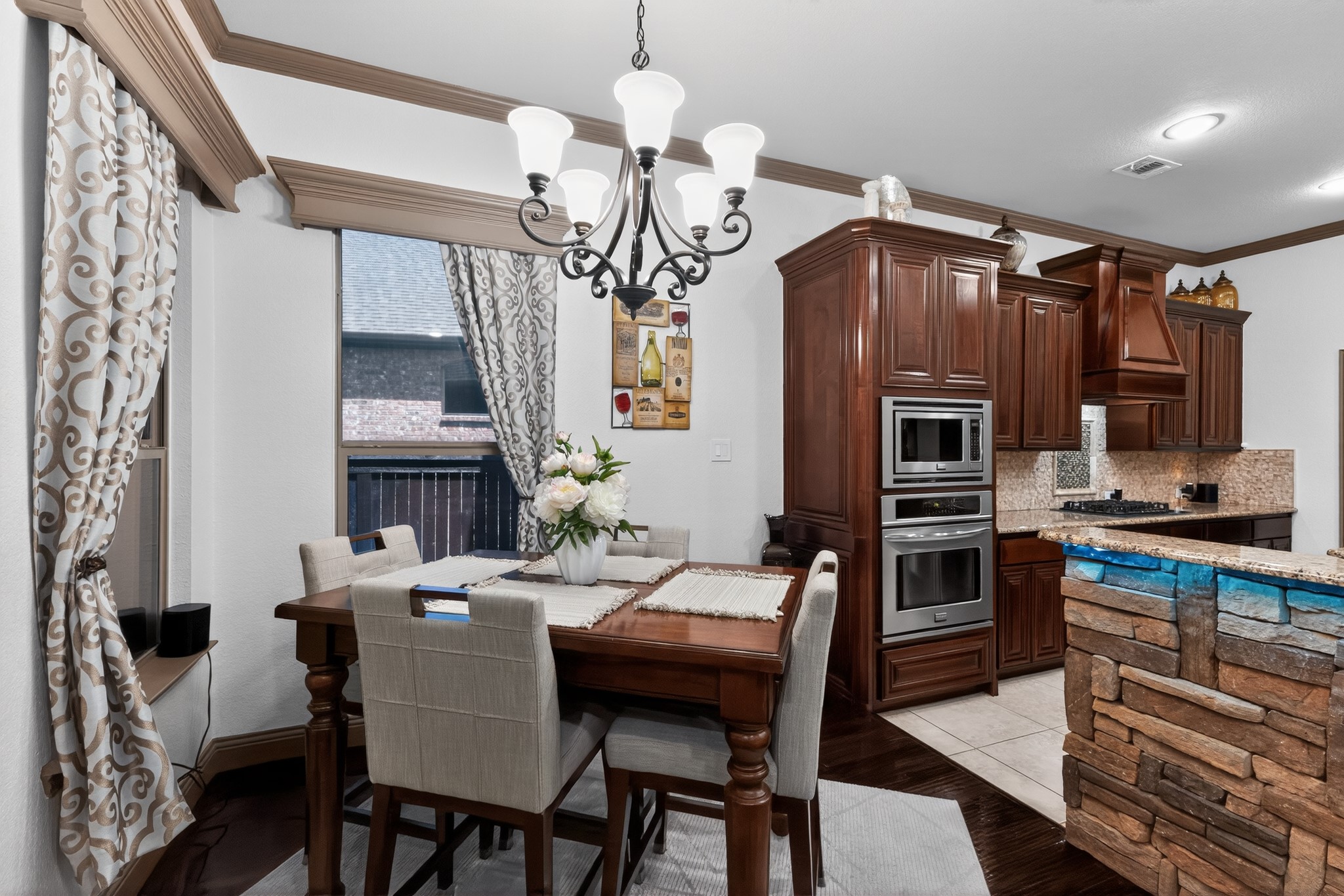 8421 La Fontaine Drive North Richland Hills TX 76182