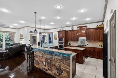 8421 La Fontaine Drive North Richland Hills TX 76182
