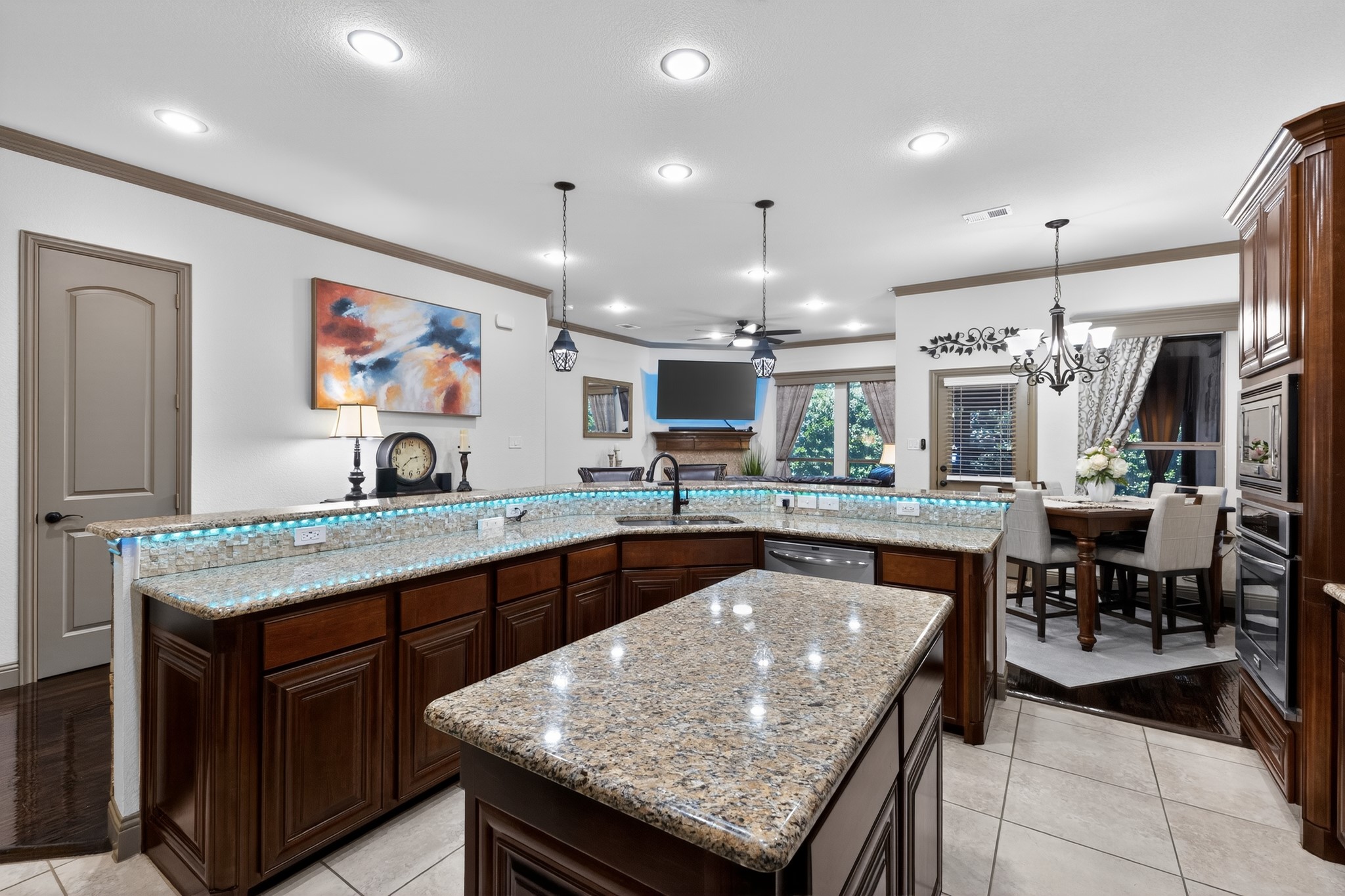 8421 La Fontaine Drive North Richland Hills TX 76182