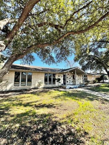 5117 Stacey Avenue Fort Worth TX 76132