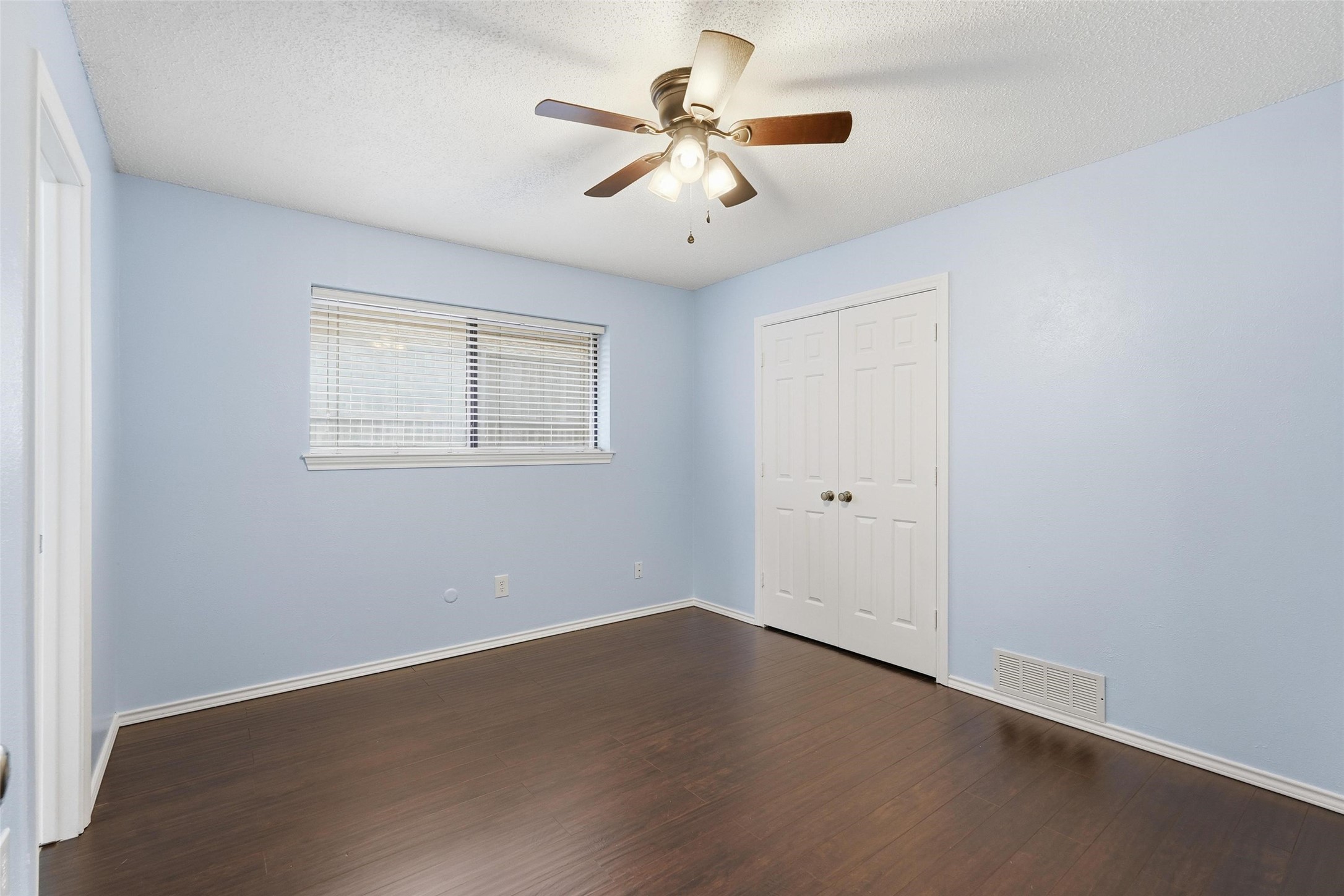 1117 E Spring Valley Road Richardson TX 75081