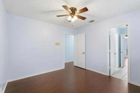 1117 E Spring Valley Road Richardson TX 75081