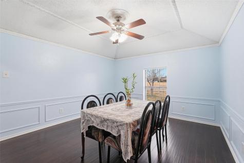 1117 E Spring Valley Road Richardson TX 75081