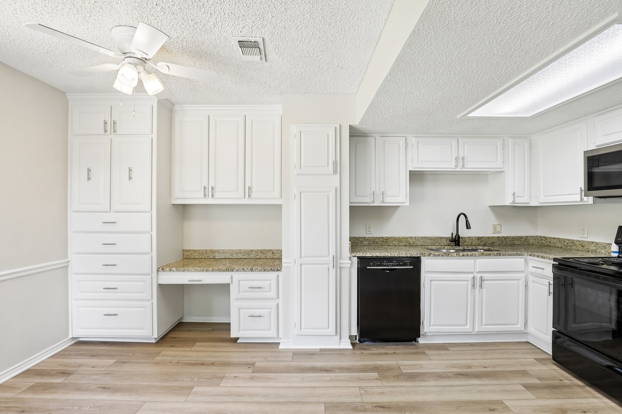 2710 Newkirk Court Euless TX 76039